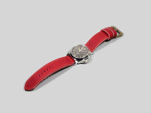 PAM00632 Panerai 44mm Ferrari red strap options IMAGE