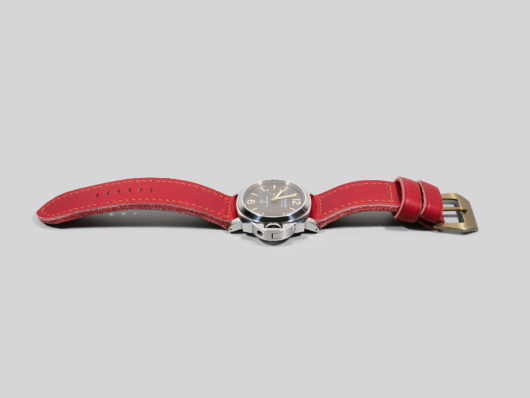 PAM00632 Panerai 44mm Ferrari red strap options IMAGE