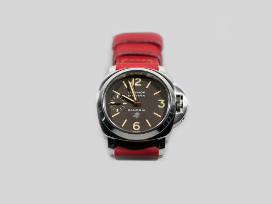 PAM00632 Panerai 44mm Ferrari red strap options IMAGE