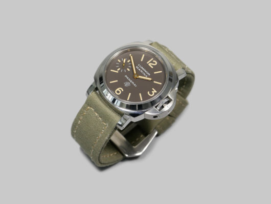 44mm Panerai Green Canvas Strap IMAGE