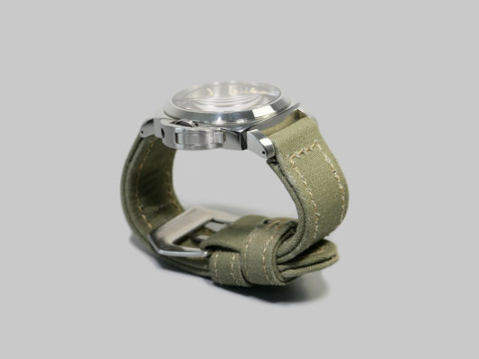 44mm Panerai Green Canvas Strap IMAGE