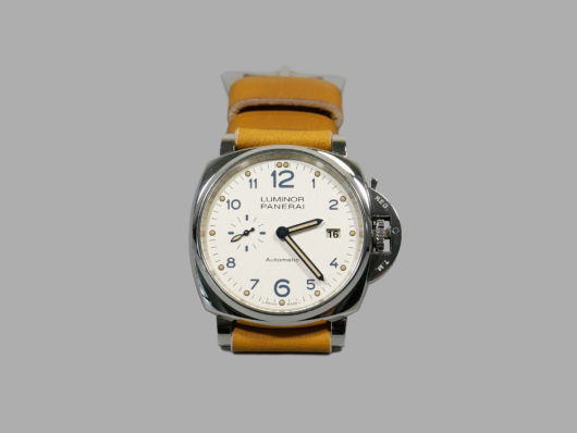 Panerai Luminor Due 42mm with aftermarket Tan Strap IMAGE