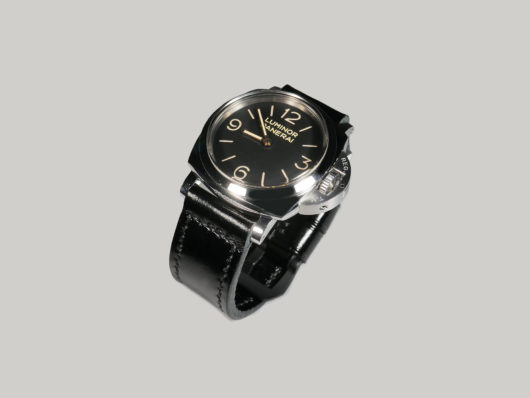 Black luxury Panerai wristband IMAGE