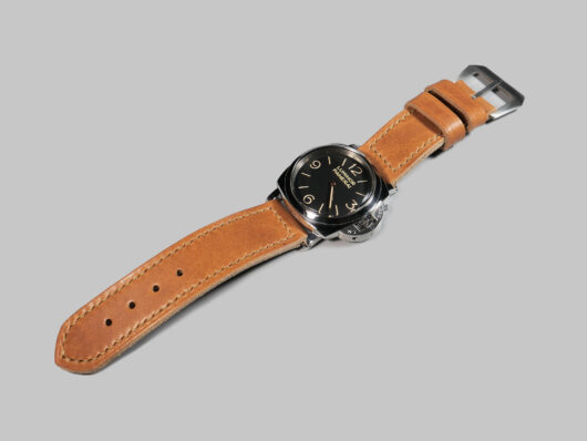 Tan leather Panerai strap for 26mm watches IMAGE