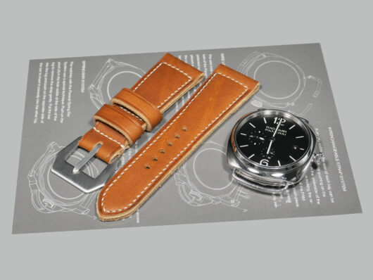 Vintage Style Radiomir Strap with contrasting stitching IMAGE