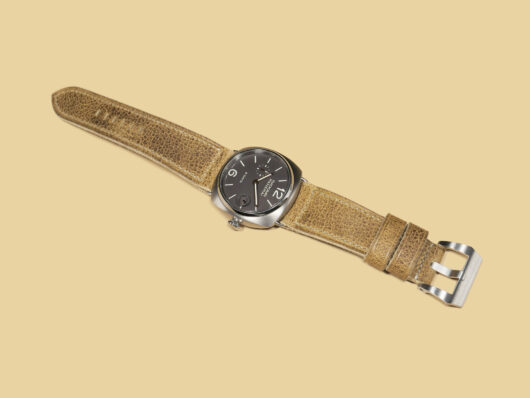 Vintage-inspired tan custom Radiomir strap for Panerai Radiomir